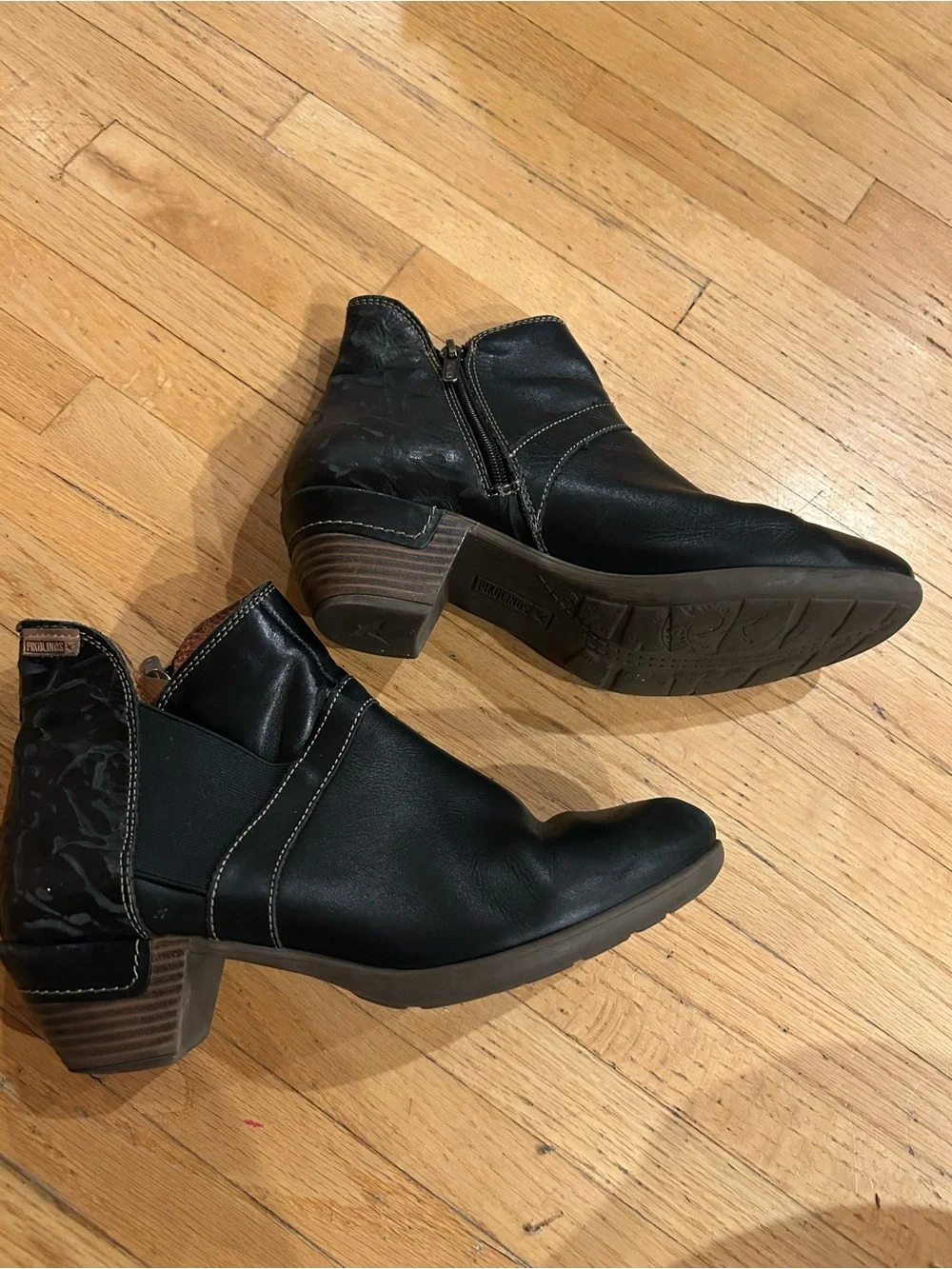 Women’s pikolinos Rotterdam Black Leather Ankle Boots